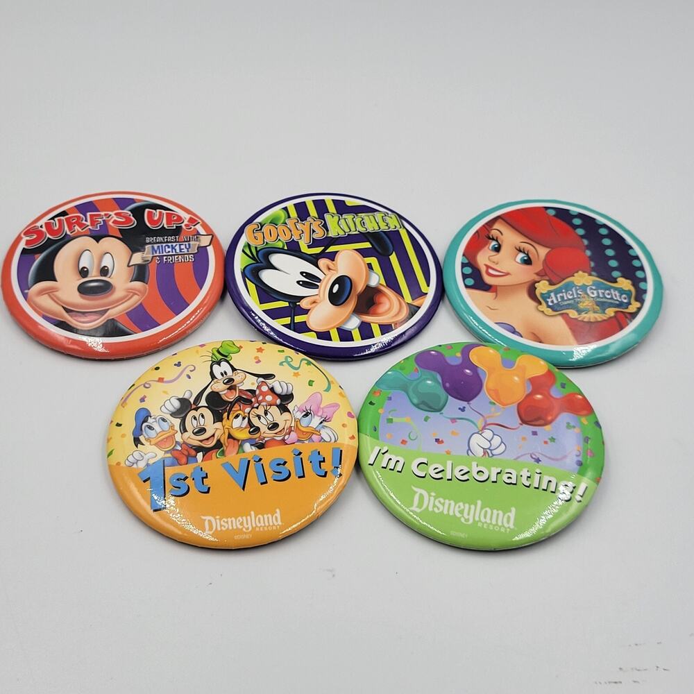 LOT OF 5 RARE DISNEY PIN BUTTON SURFS UP GOOFYS KITCHEN ARIELS GROTTO